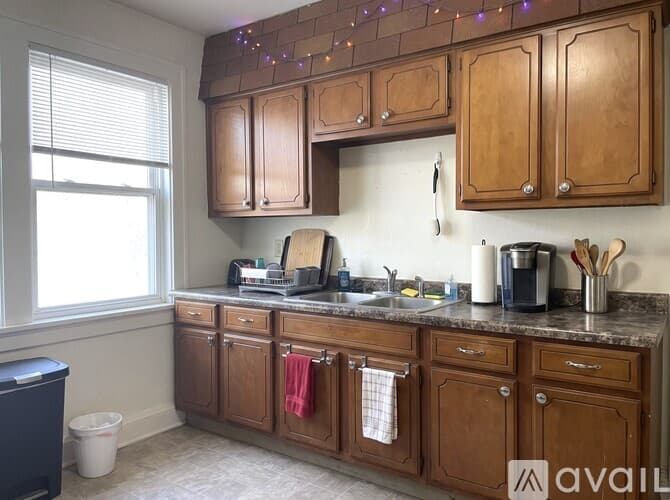Madison Apartment: 336 W Wilson St
