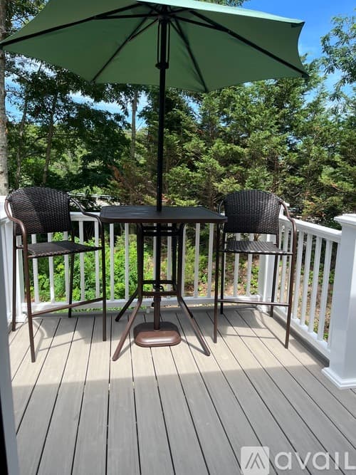 Barnstable Apartment: 616 Huckins Neck Road