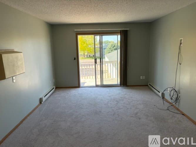 Moorhead Apartment: 3820 7th Street South