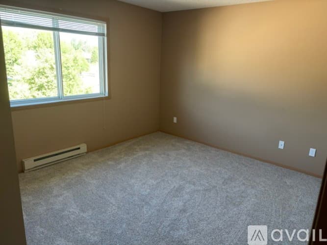 Moorhead Apartment: 3820 7th Street South
