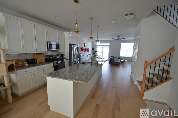 Downingtown Townhome: 600 Albion Place