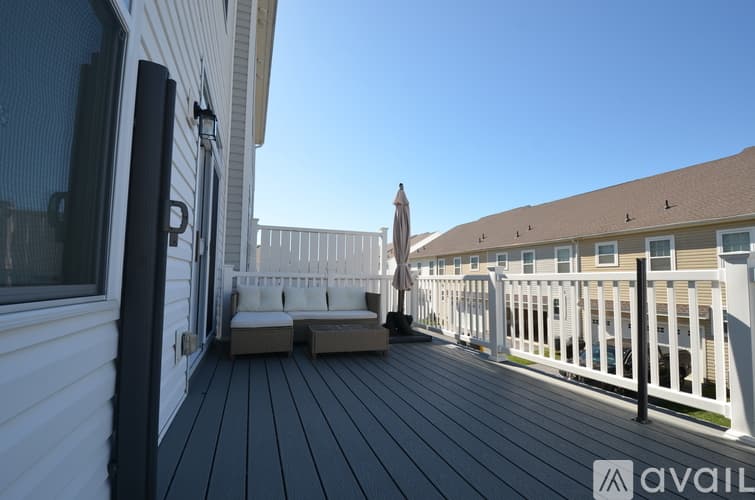 Downingtown Townhome: 600 Albion Place