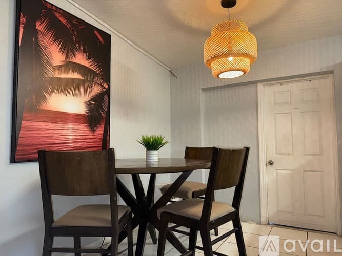 West Palm Beach Apartment: 5722 Purdy Lane