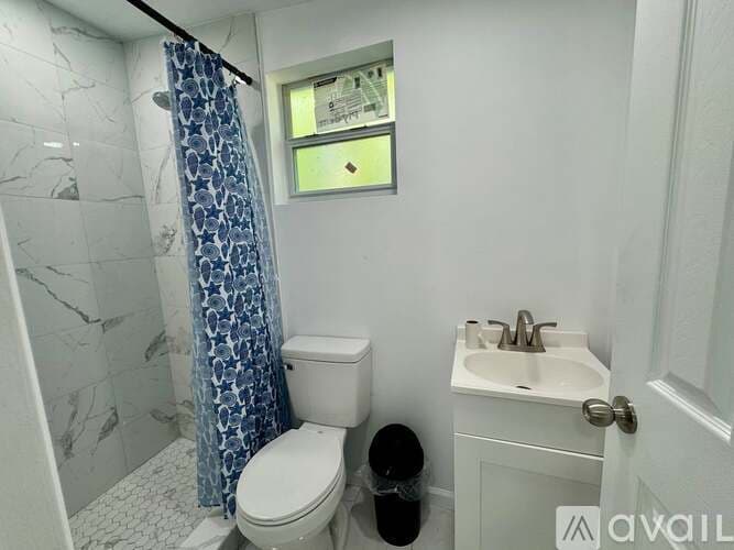 West Palm Beach Apartment: 5722 Purdy Lane