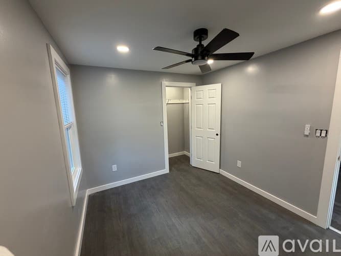 Norwich Apartment: 21 Shetucket Ave