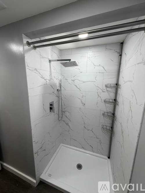 Norwich Apartment: 21 Shetucket Ave