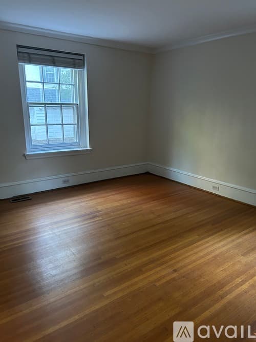 Swarthmore Apartment: 139 Rutgers Avenue