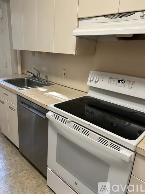 Swarthmore Apartment: 139 Rutgers Avenue