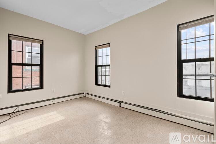 Hartford House: 26 28 Lawrence Street