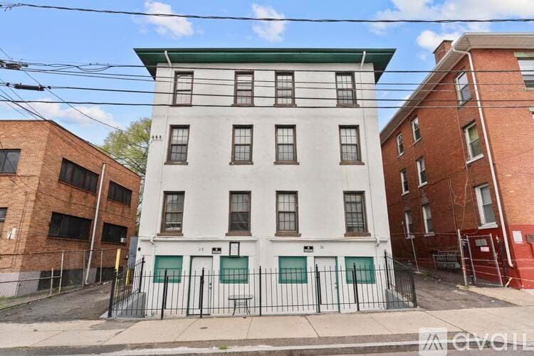 Hartford House: 26 28 Lawrence Street