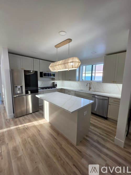 Monterey Park House: 412 East Fernfield Drive