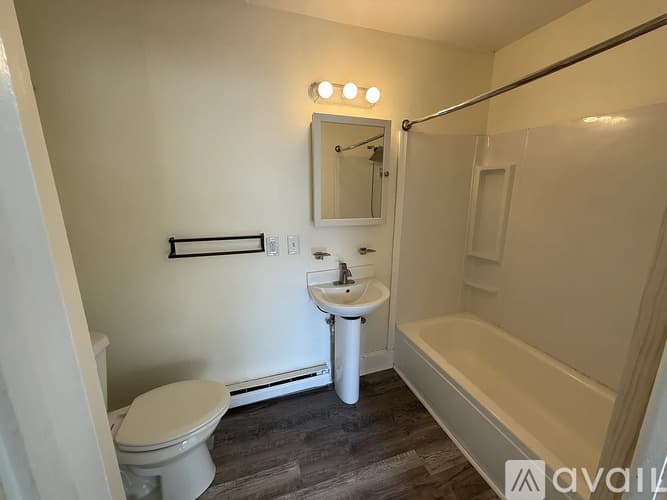 Hartford Apartment: 355 Prospect Ave
