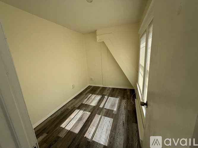 Hartford Apartment: 355 Prospect Ave