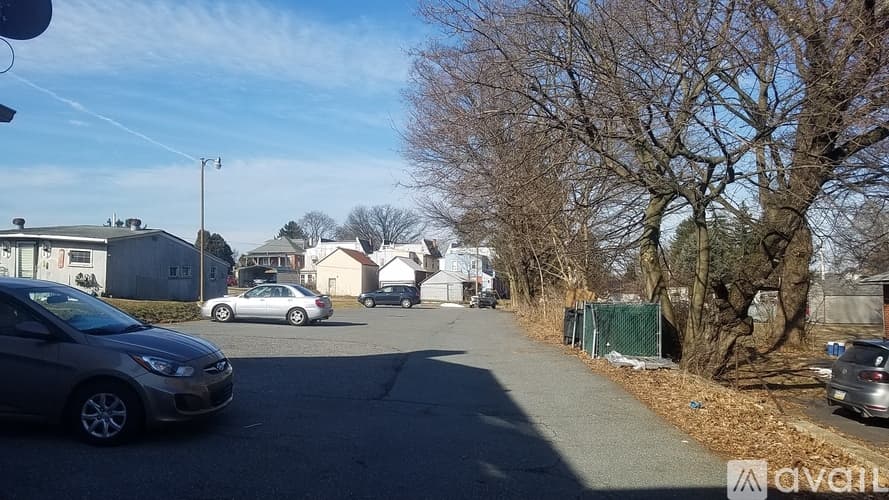 Sinking Spring Apartment: 4052 Penn Avenue