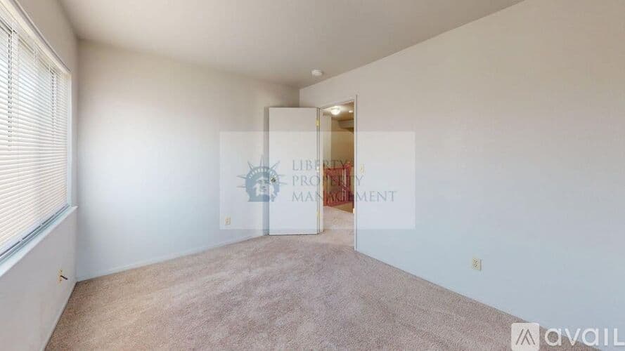 Delhi House: 16810 Bradford Dr