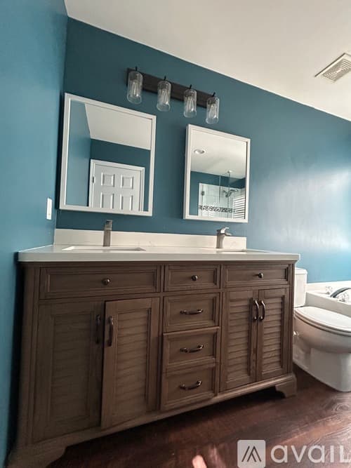 Cumming House: 3855 New Salem Court