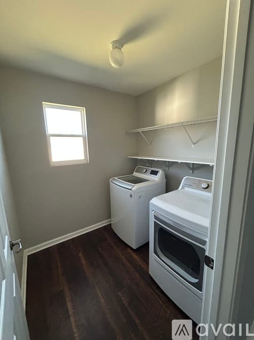 Cumming House: 3855 New Salem Court