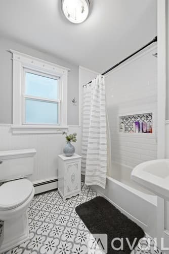 Stroudsburg House: 528 Wallace Street