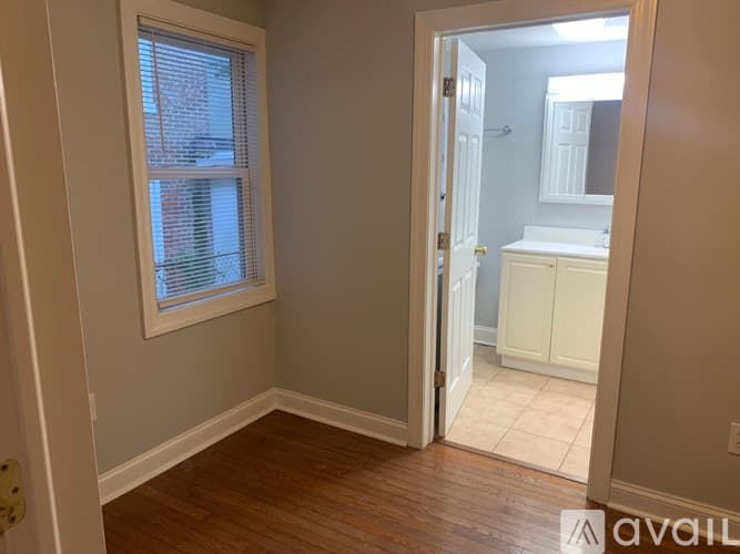 Conshohocken Apartment: 9 Cedar Avenue