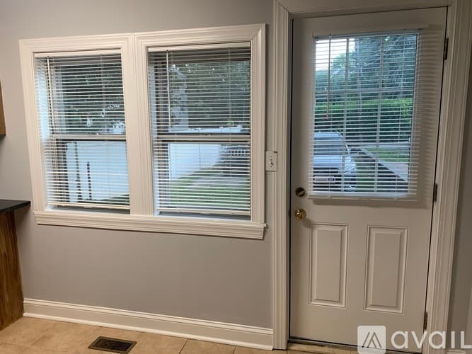 Conshohocken Apartment: 9 Cedar Avenue