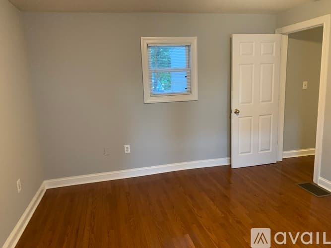 Conshohocken Apartment: 9 Cedar Avenue