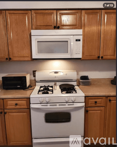 Tempe House: 418 W 7th St