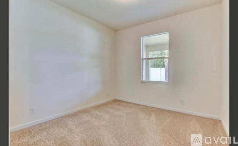 Greenacres House: 6855 Langdon Way
