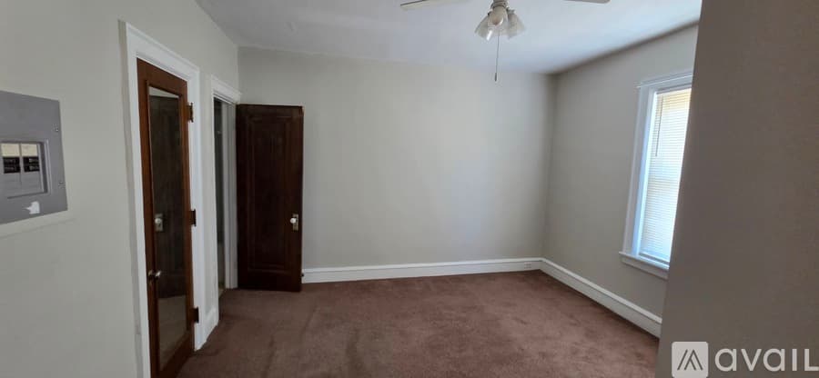 Sinking Spring Apartment: 4052 Penn Avenue