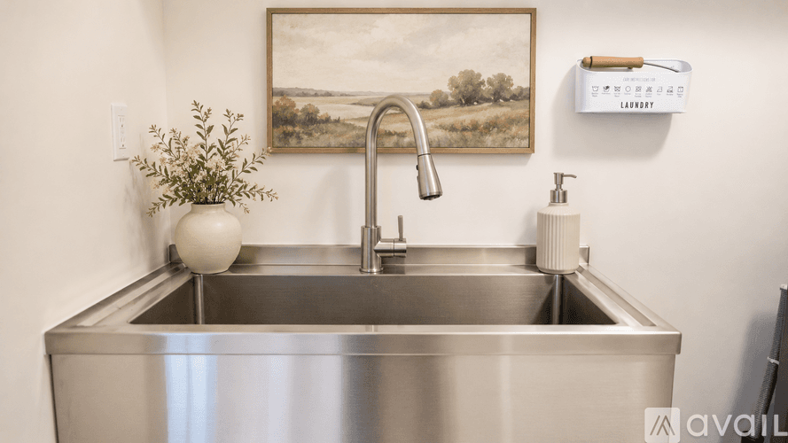Emmett House: 2635 Soulen Drive