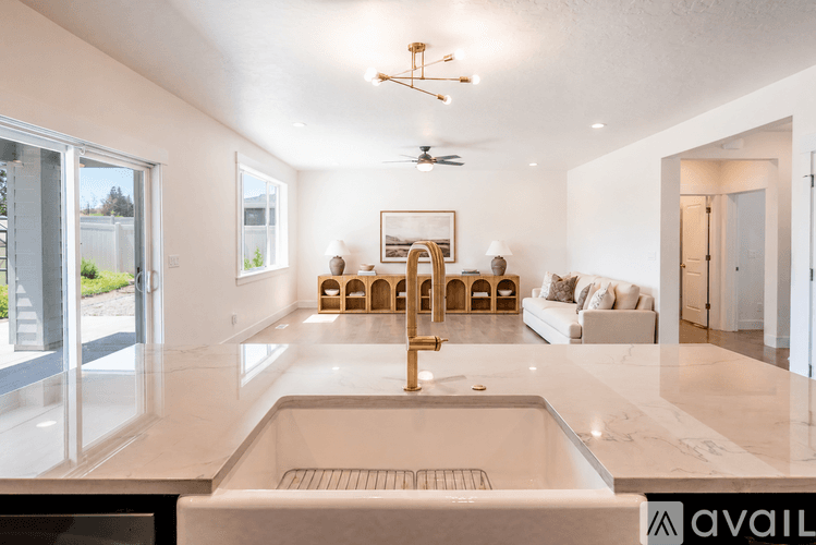 Emmett House: 2635 Soulen Drive
