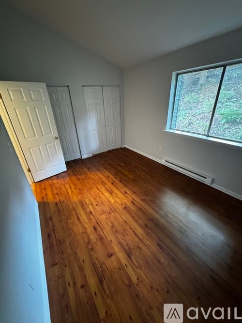 Danbury Condo: 1 Beaver Brook Road