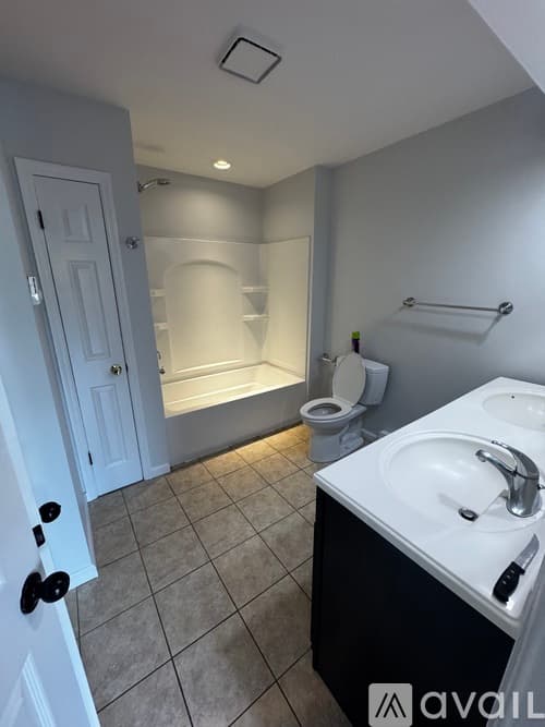 Danbury Condo: 1 Beaver Brook Road