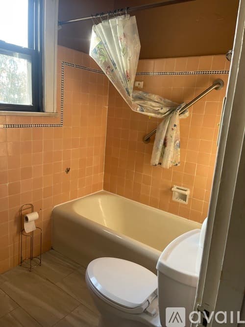 Pittsburgh Apartment: 736 Brookline Boulevard