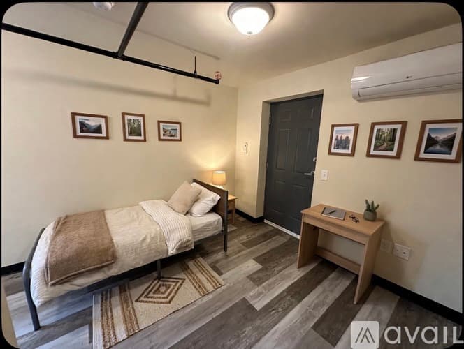 Lancaster Apartment: 22 S Duke St