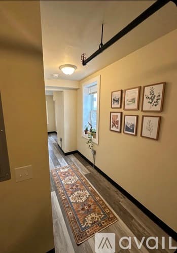 Lancaster Apartment: 22 S Duke St