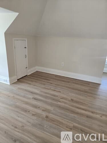 Coraopolis Apartment: 1529 State Avenue