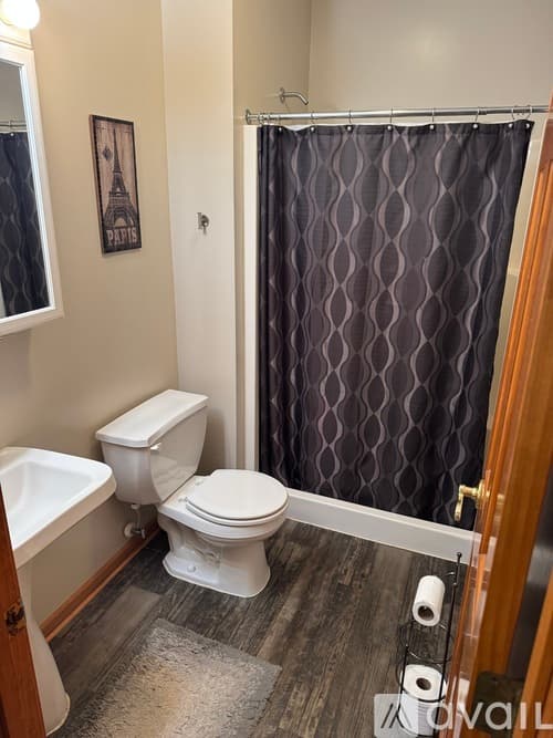 Crown Point House: 3311 Rustic Ln