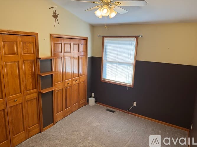 Crown Point House: 3311 Rustic Ln