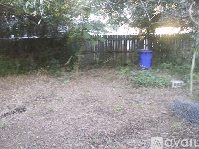 Dunedin House: 53 Highland Ave