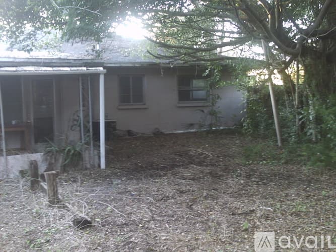 Dunedin House: 53 Highland Ave
