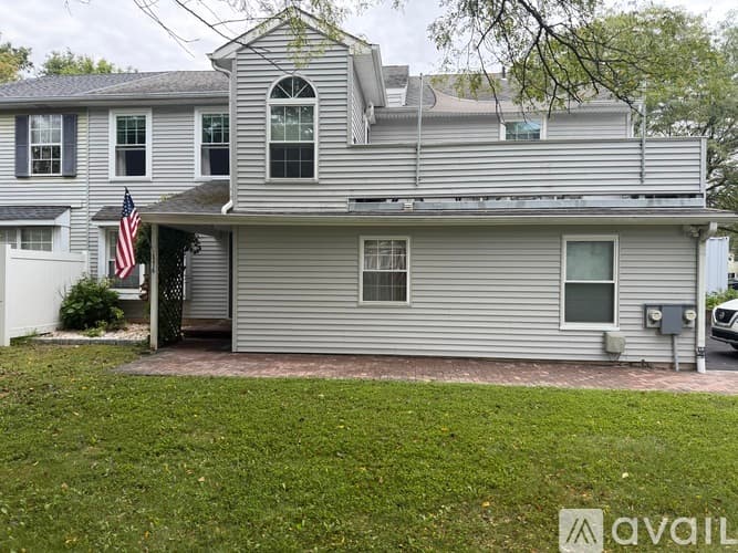 Yardley Apartment: 576 A Thrush Court