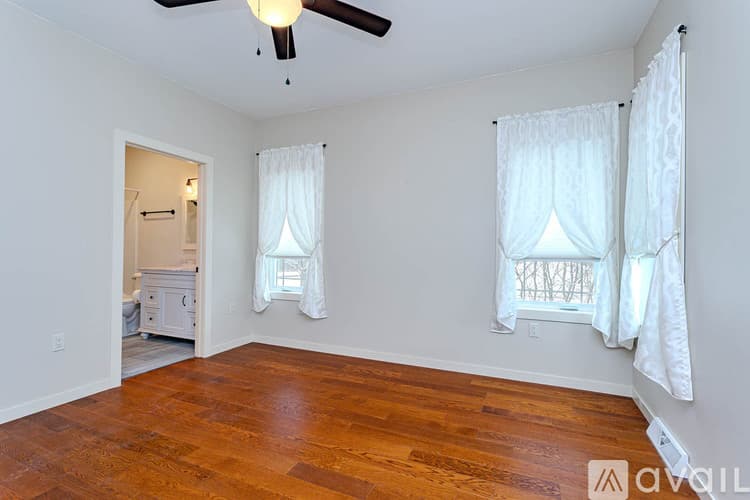 Weston Condo: 6803 Von Kanel Street