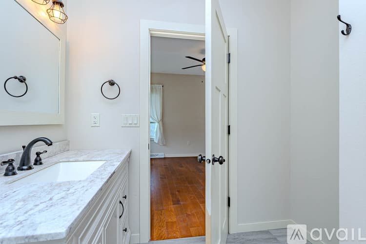 Weston Condo: 6803 Von Kanel Street