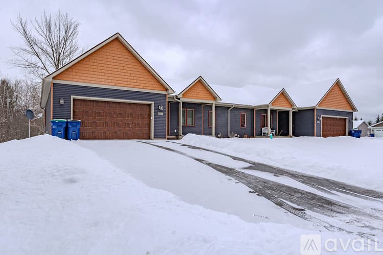Weston Condo: 6803 Von Kanel Street