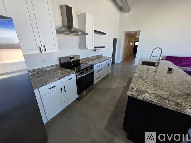 San Tan Valley House: 2061 W Daniel Rd Unit 1