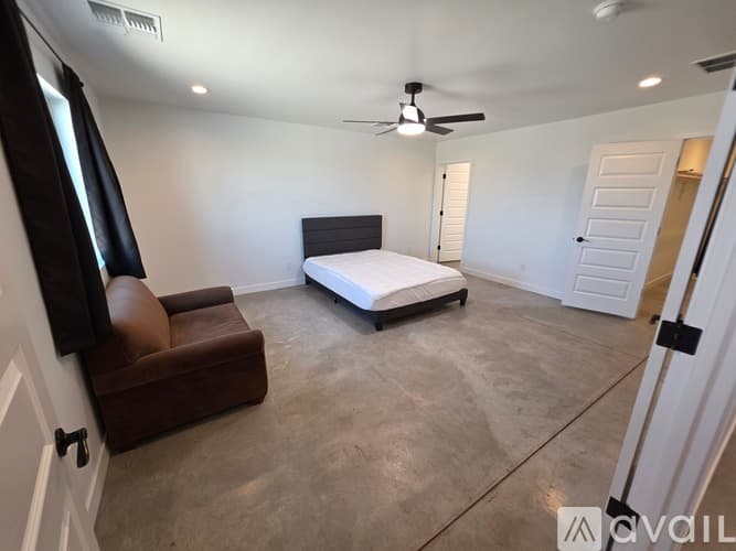 San Tan Valley House: 2061 W Daniel Rd Unit 1