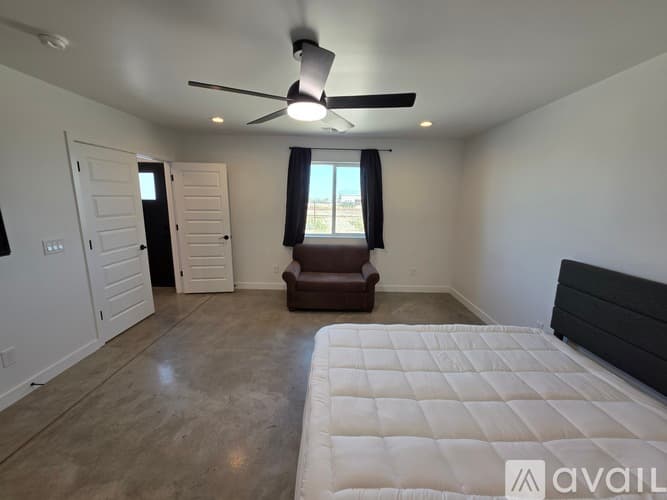 San Tan Valley House: 2061 W Daniel Rd Unit 1