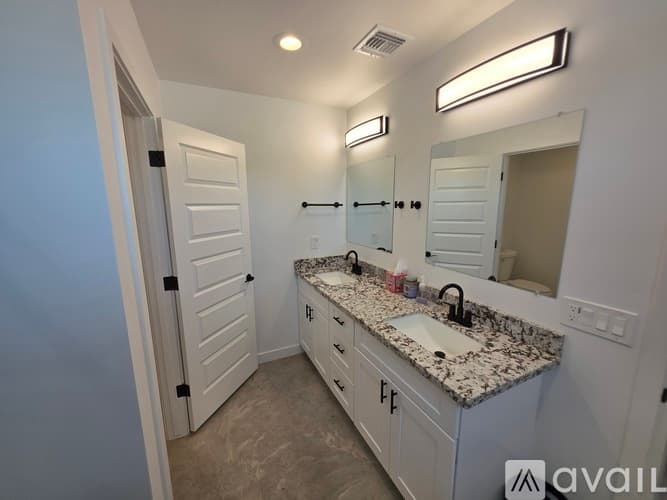 San Tan Valley House: 2061 W Daniel Rd Unit 1