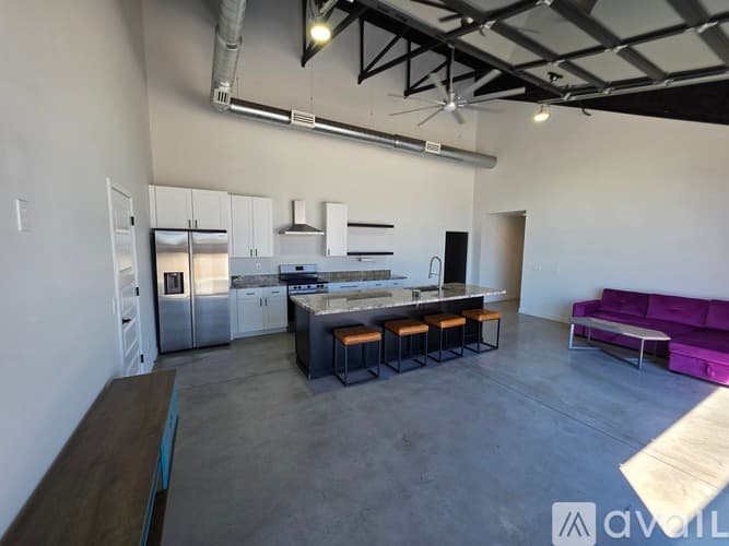 San Tan Valley House: 2061 W Daniel Rd Unit 1