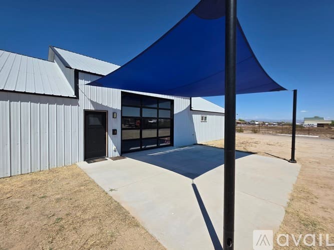 San Tan Valley House: 2061 W Daniel Rd Unit 1
